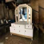 White And Gold Antique-style Wooden Dressing Table