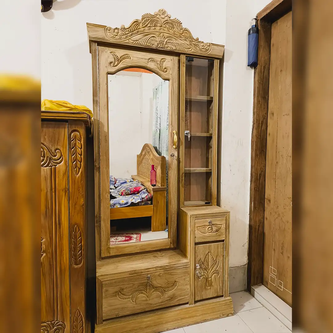93 Contemporary Elegant Wooden Dressing Table Contemporary Elegant Wooden Dressing Table - Image 1